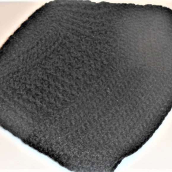 Hand Knitted WOMAN'S HAT Wool Hat Woman's Toque Vintage Wool Hat TOQUE - Picture 2 of 4